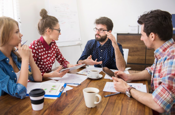 Consultoria em marketing digital.